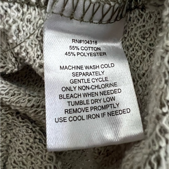 Derek Heart Green Tunnel Neck Size Smal - Picture 4 of 4